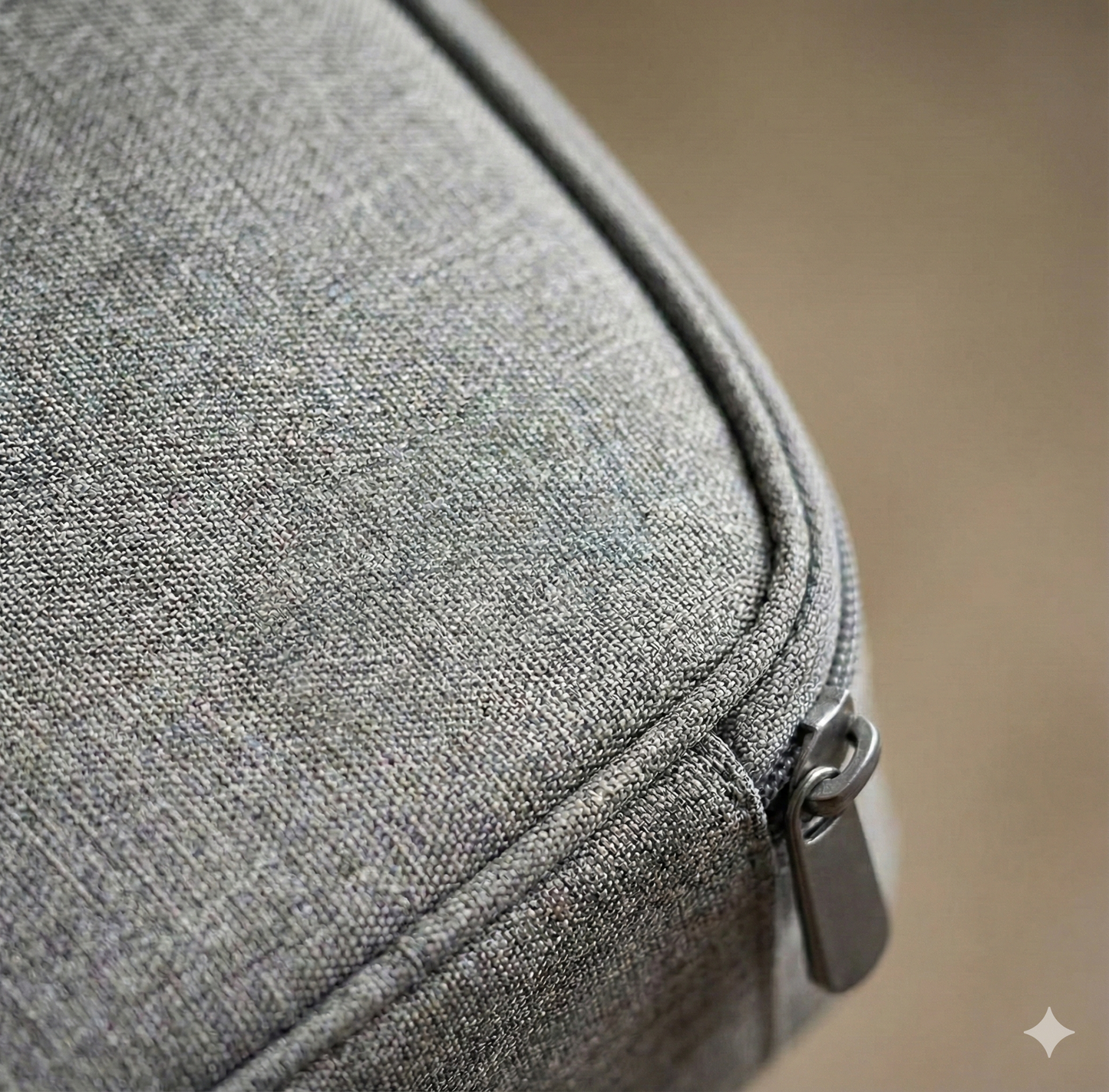 Tech Organizer Bag – Mouse, Charger & Cable Storage Case